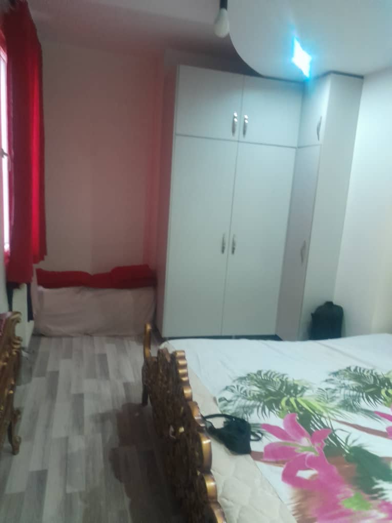 فروش اپارتمان  147متر آپارتمان قلب دیباجی خوش نقشه غرق نور