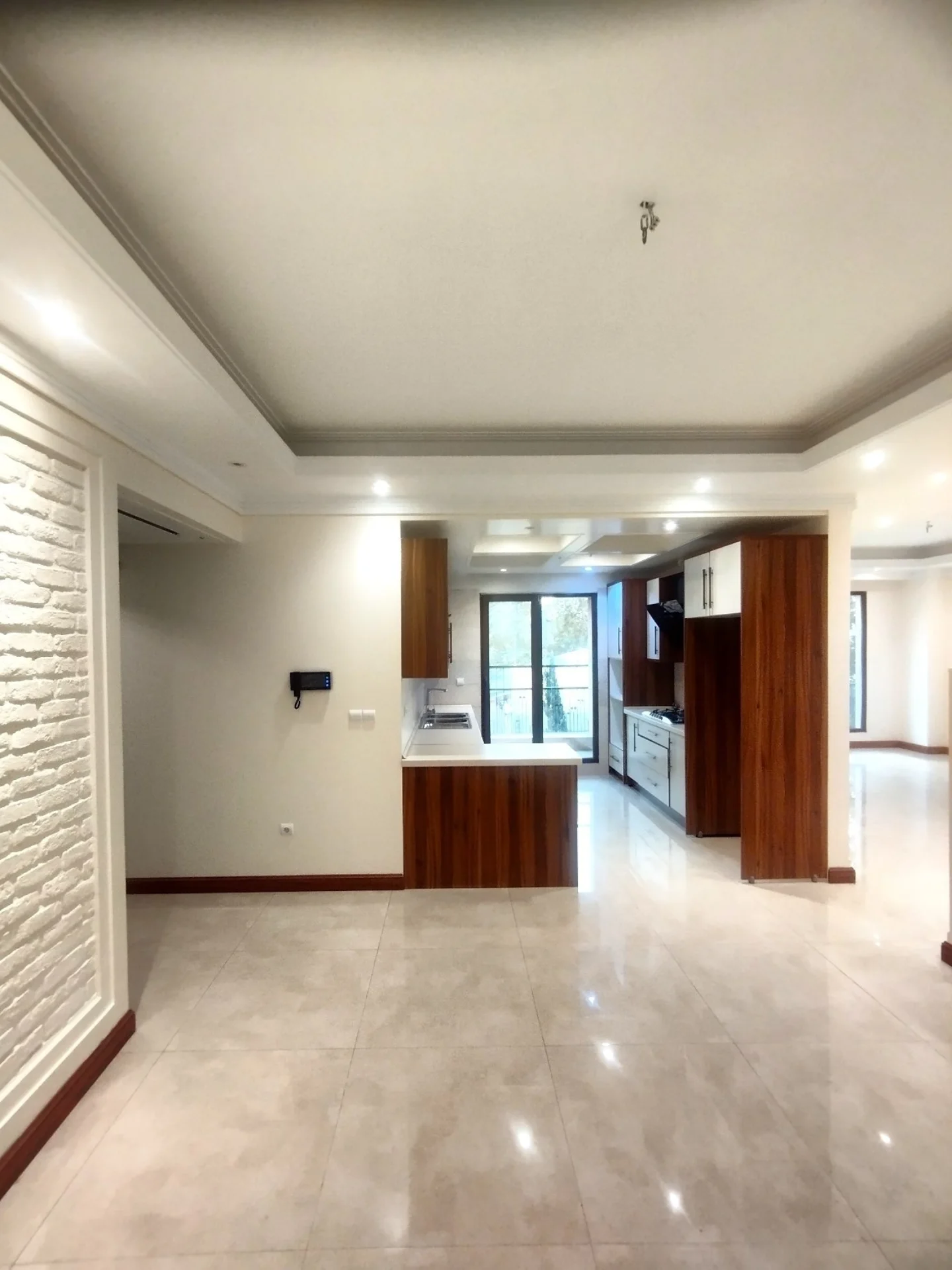 فروش آپارتمان 150 متر دروس یخچال فول 2 پارکینگ سندی