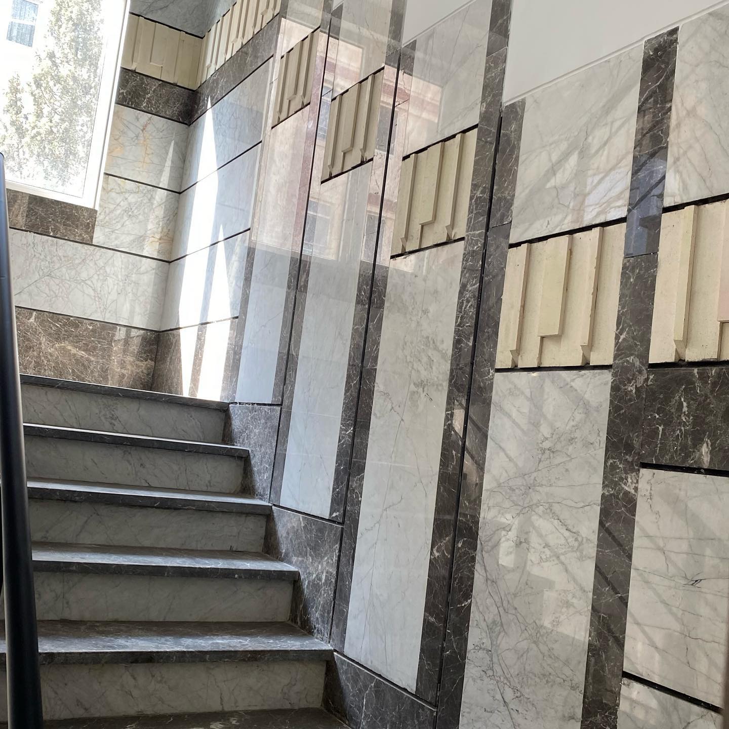 فروش آپارتمان 118 متر پاسداران فول امکانات فرعی دنج