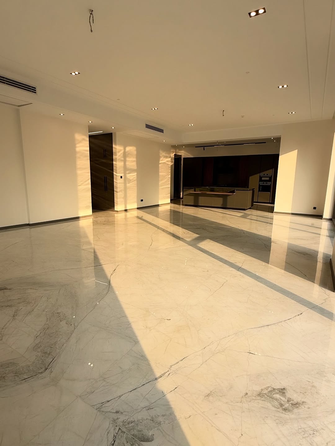 فروش اپارتمان 260 متر  کامرانیه