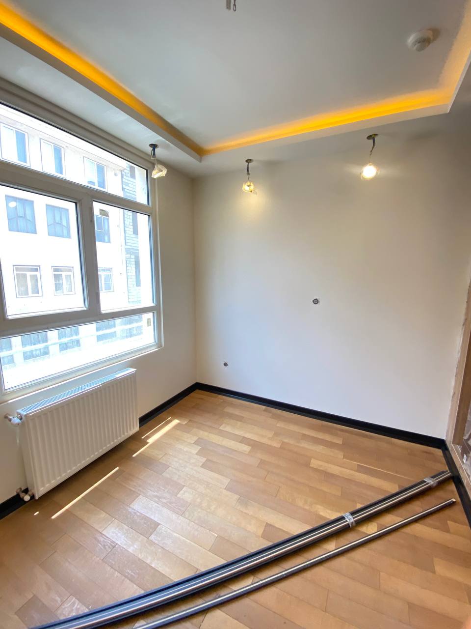 فروش آپارتمان 155 متر هفت حوض سه خواب تاپ لوکیشن غرق نور