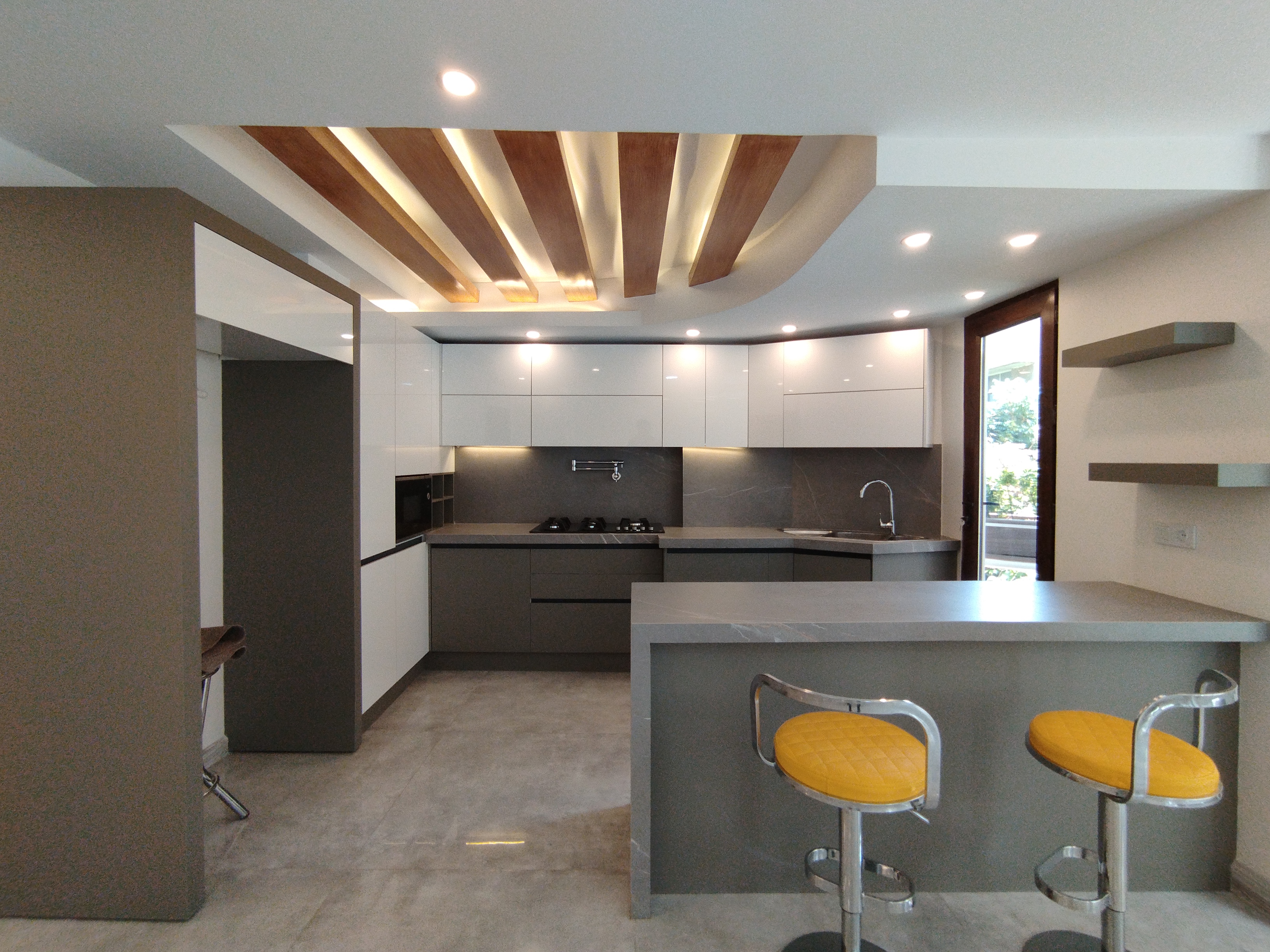 فروش آپارتمان ۸۵متر دولت فول بازسازی